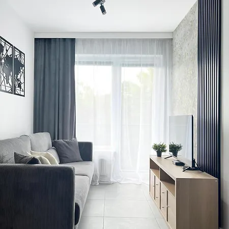 Wolczanska Prywatny Parking W Cenie Apartamento