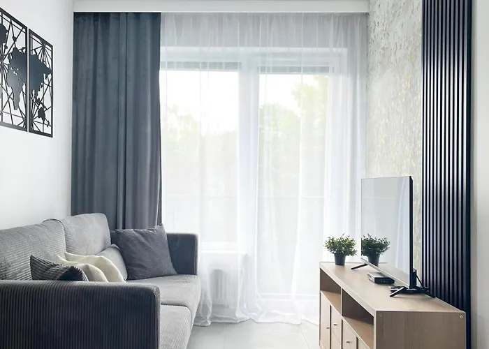 Wolczanska Prywatny Parking W Cenie Apartment